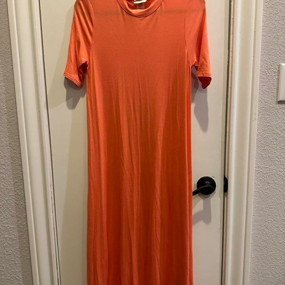 Iconic Luxe orange maxi dress Size S